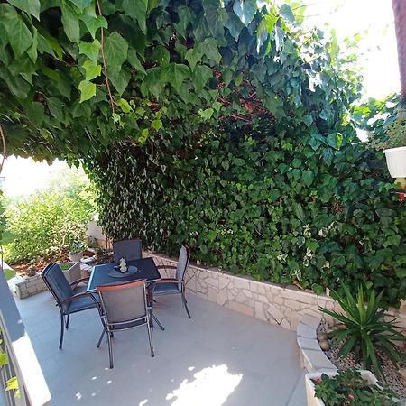 Jagoda Apartman Zrnovo ภายนอก รูปภาพ